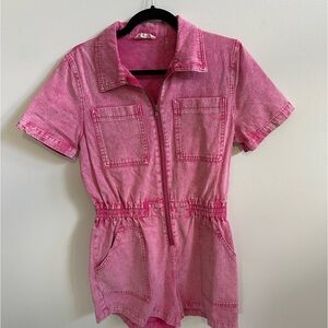 Medium pink romper, Never worn